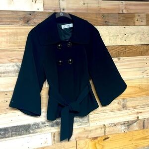 Tahari Arthur S. Levine size 6 black waist length black blazer jacket
